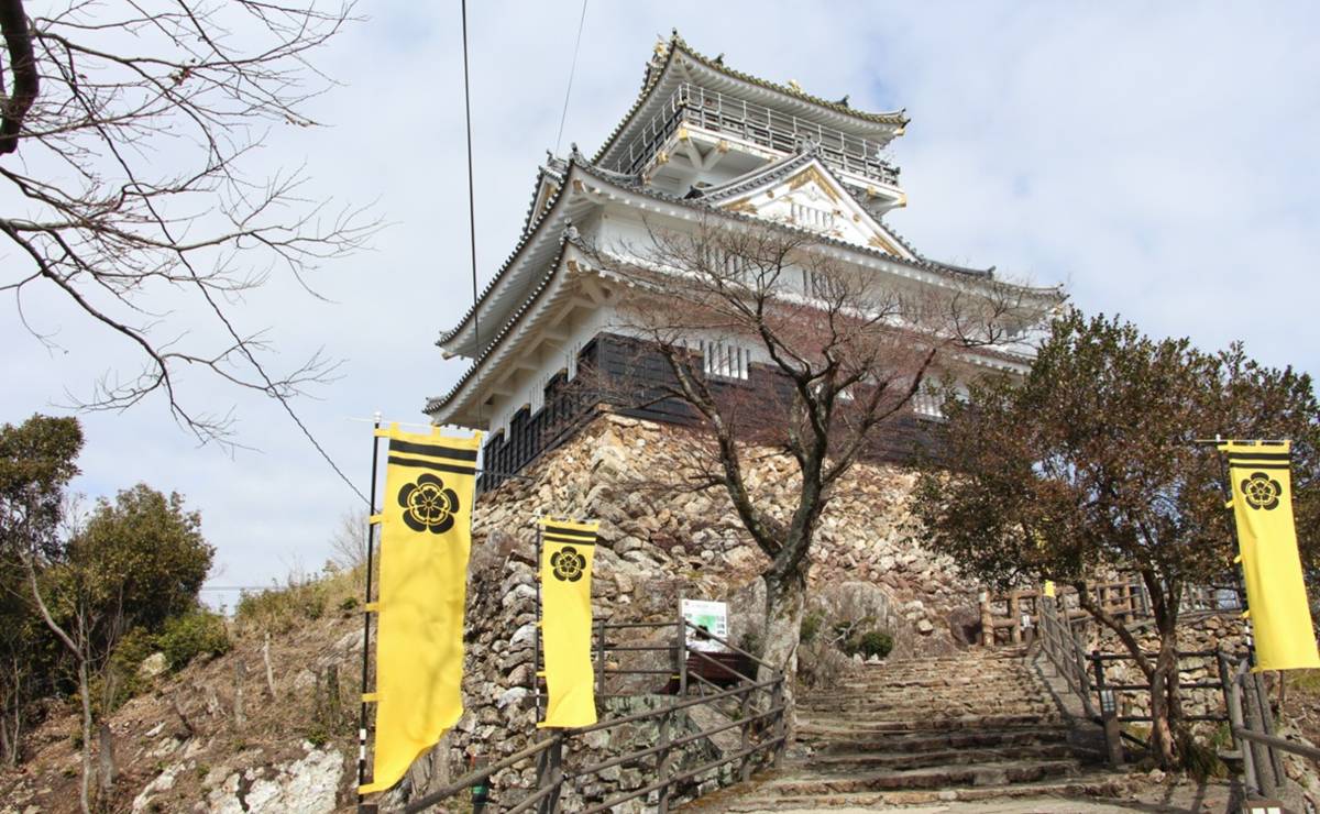 大垣城