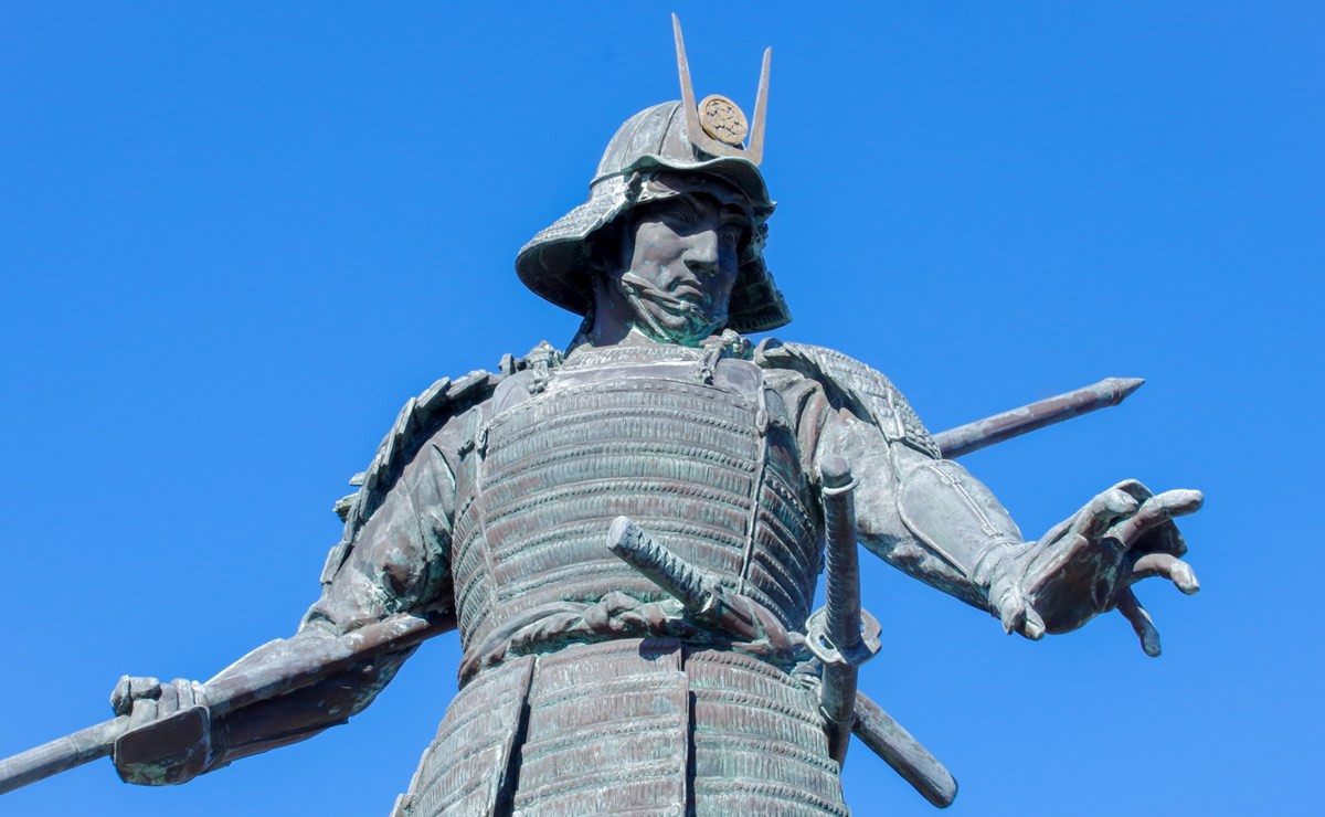長宗我部元親の銅像