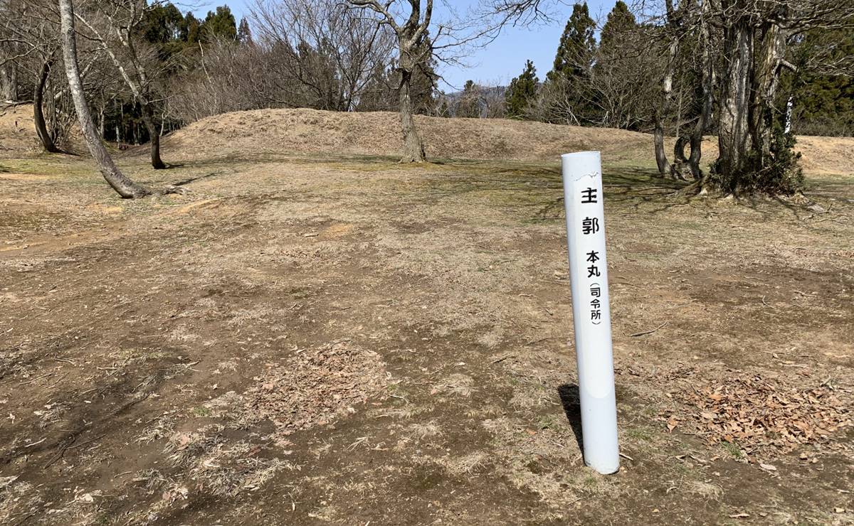 玄蕃尾城の主郭