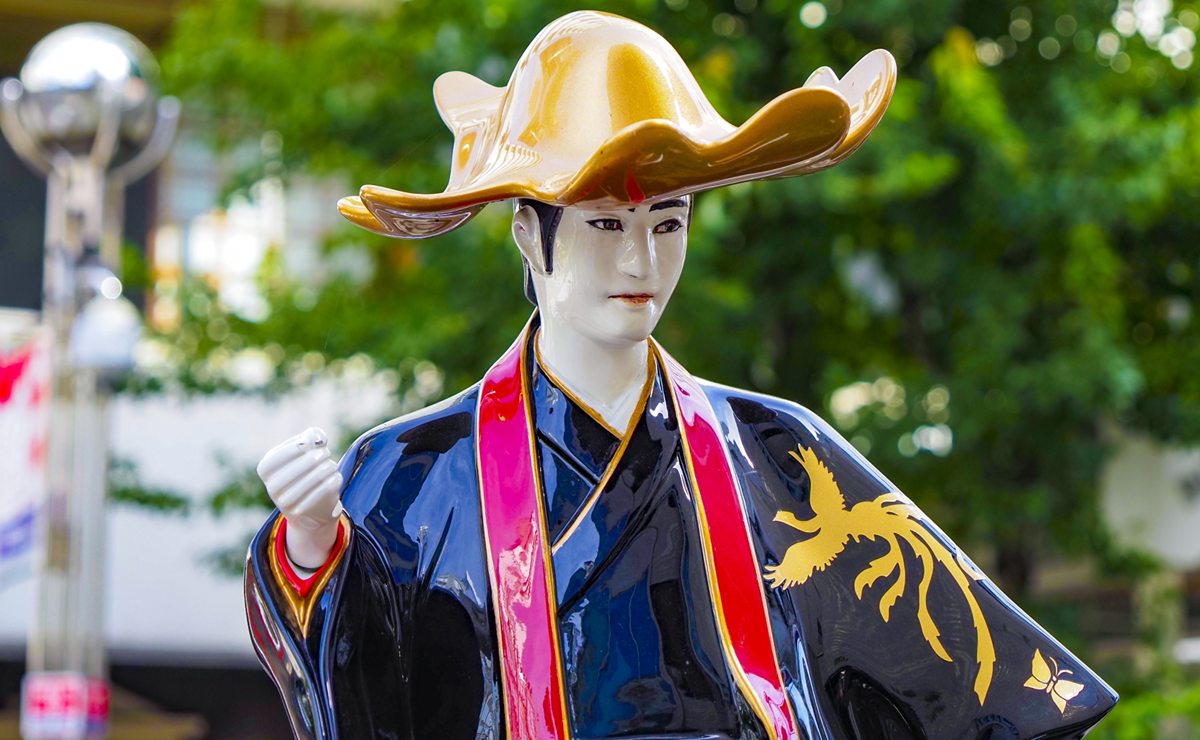 徳川宗春像